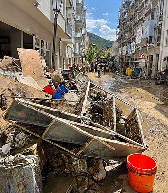 Foto von einem Müllberg in Bad Neuenahr-Ahrweiler