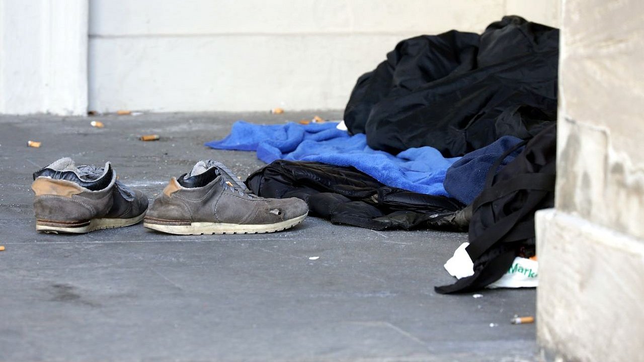 Obdachlose Menschen sollen mit Housing First von der Straße geholt werden.