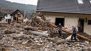 Notfallseelsorge: „Die Lage erschüttert selbst erfahrene Kräfte“