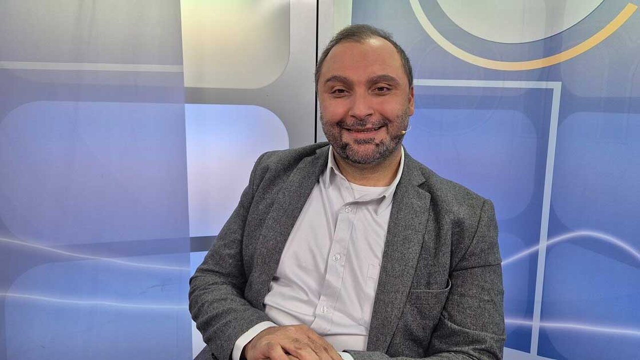 Mohamed Zakzak im Studio von Alpha&Omega