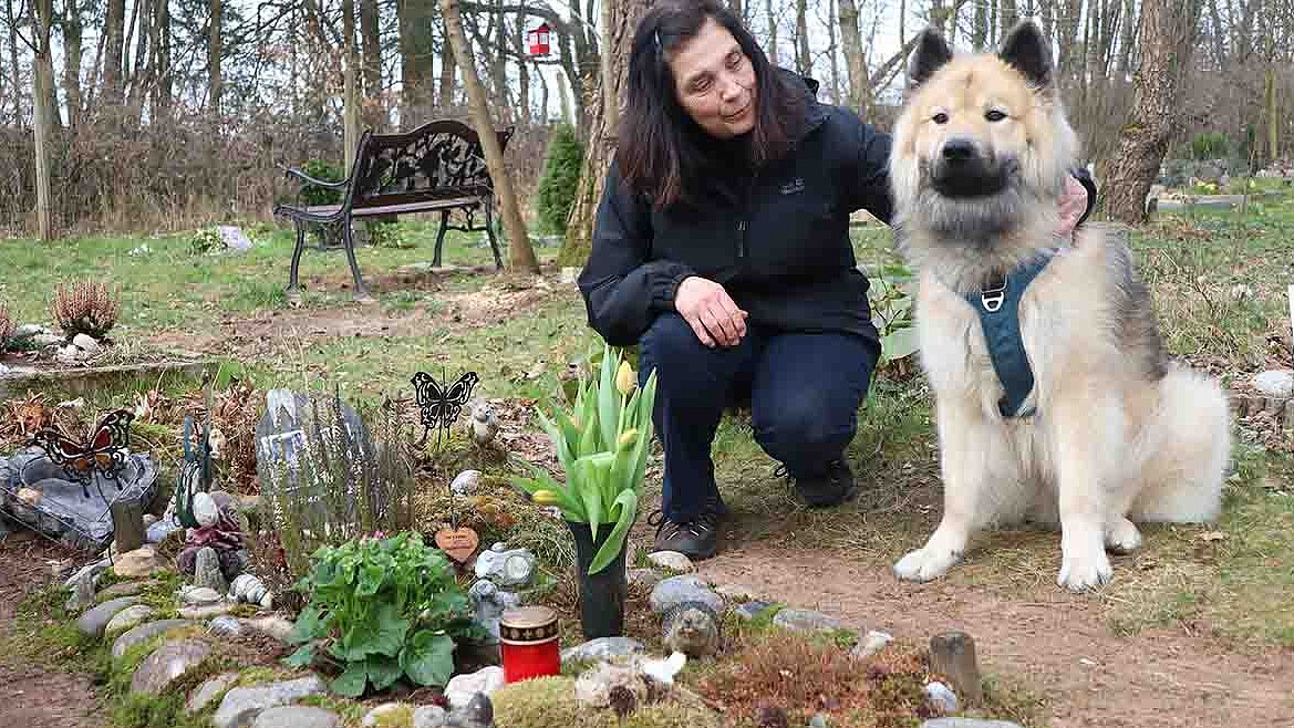Petra Petras und Hund Luke