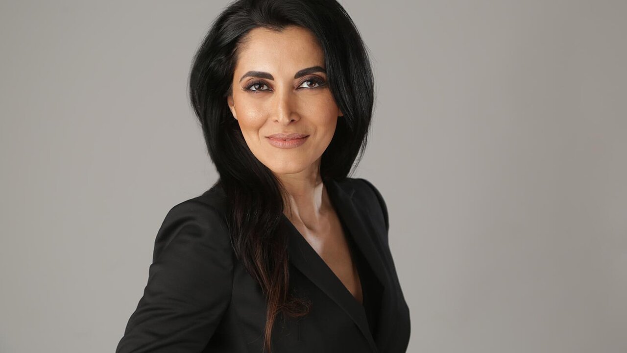 Portrait von Parisa Omidi