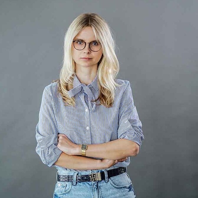 Carina Dobra