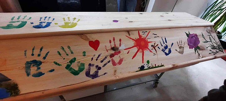 Helga Schmidtke und ihr Verein helfen Angehörigen von Sternenkindern