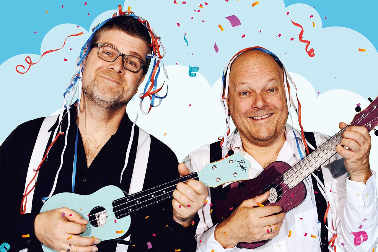 Das Musikkabarett Duo Camillo feiert 30 Jahre Jubiläum mit „Im Himmel ist ne Party“.