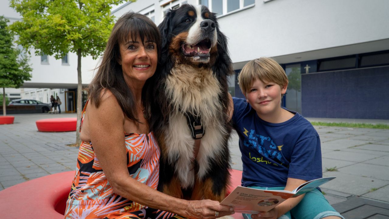 Das Lesehund-Projekt ist in Mainz bei Kindern beliebt