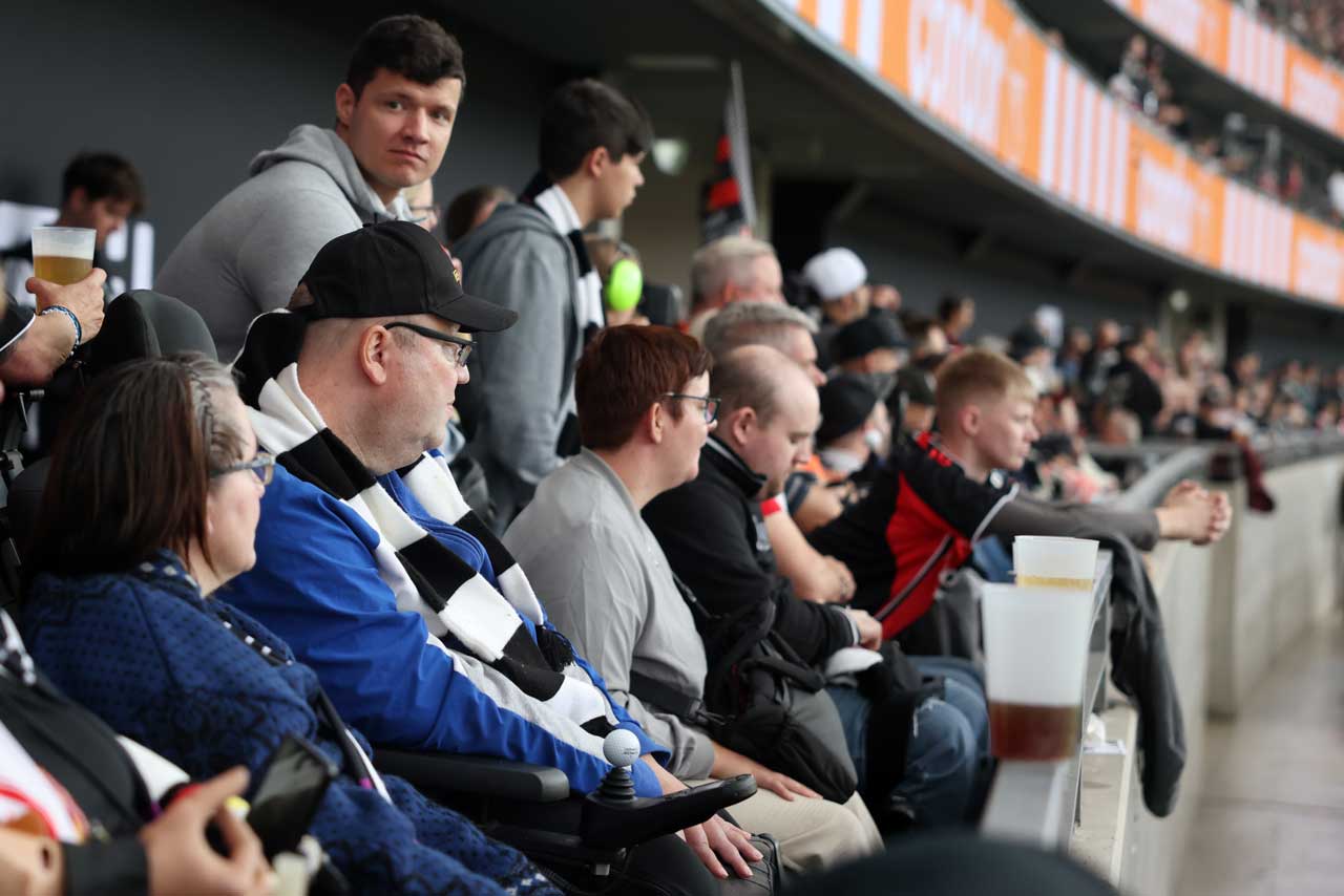 Die Rolli-Fan-Plätze im Stadion von Eintracht Frankfurt
