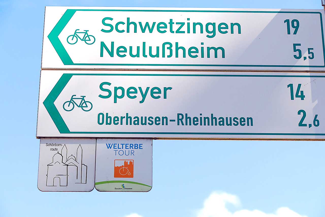 Ausgeschilderte Radwege