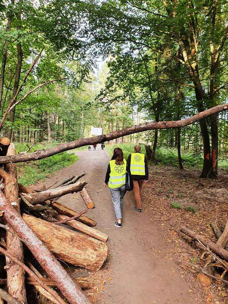 Beobachterteams des Evangelischen Dekanats Vogelsberg im Dannenröder Forst