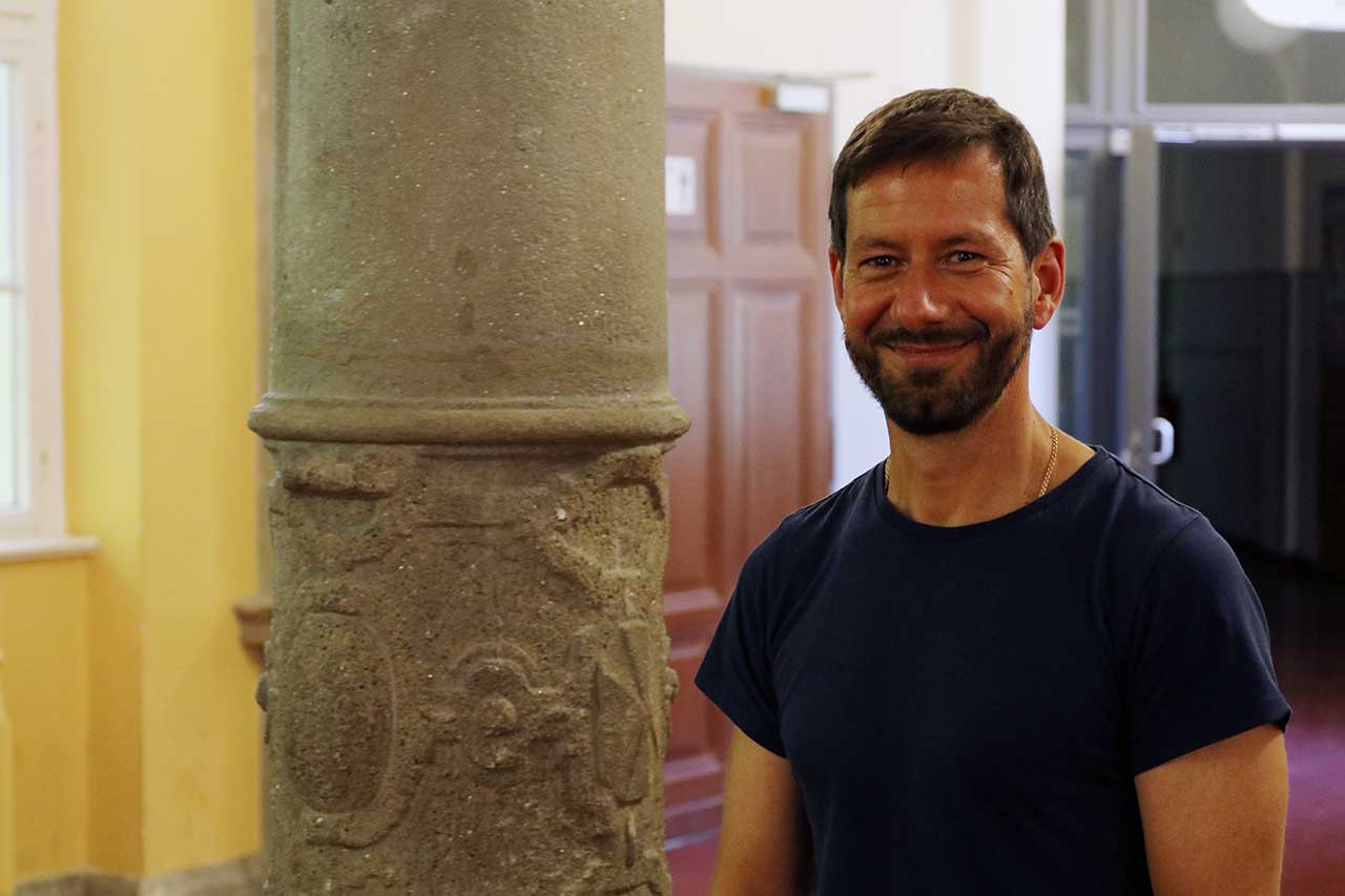 Kai Feller ist heute Pfarrer in Lübeck – vor dem Fall der Mauer war er Schüler auf dem Carl-von-Ossietzky-Gymnasium im Berliner Bezirk Pankow