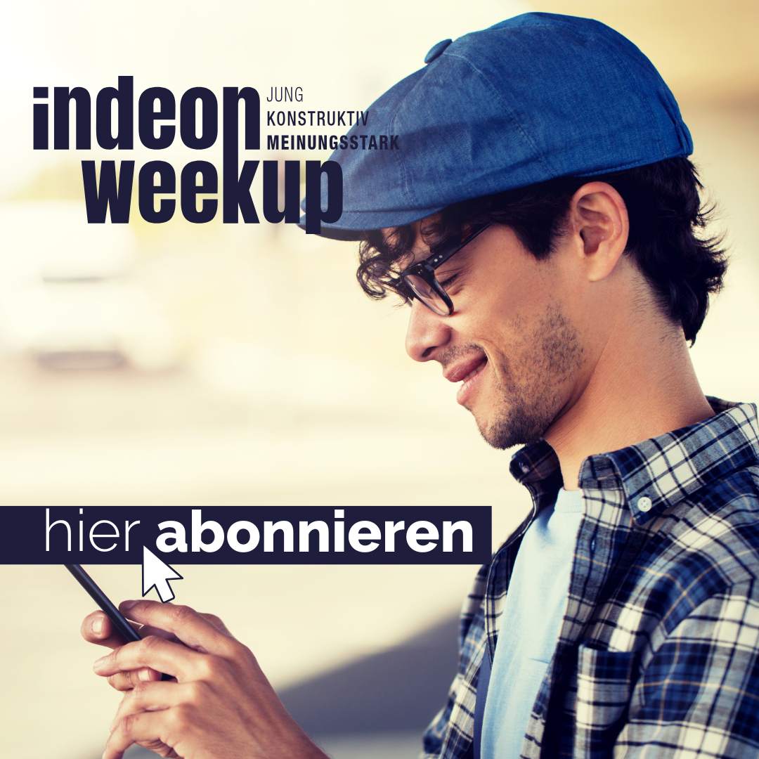 Mensch am Smartphone abonniert den indeon-Newsletter